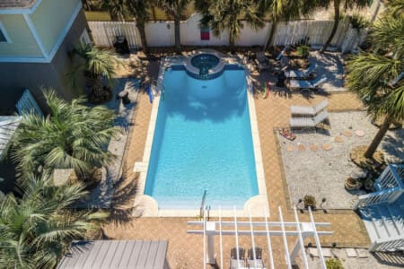 4b647664 bf85 4072 811f bc753cefb23e.jpg