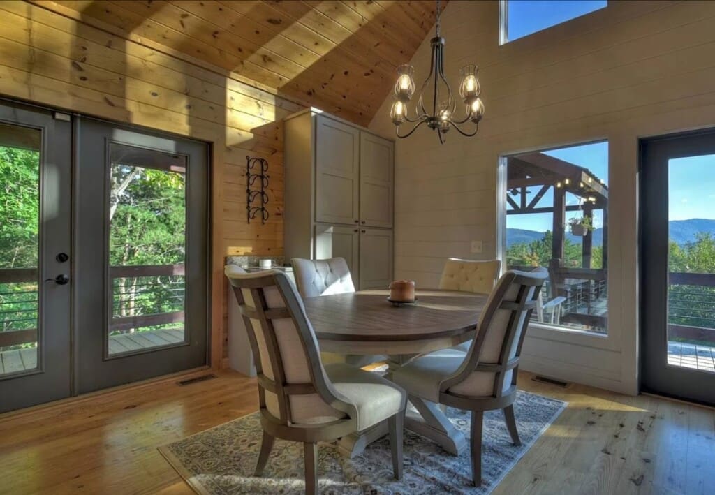 b4ff3fed bb1c 49dc b9ef 6a6f0f40db12.jpg