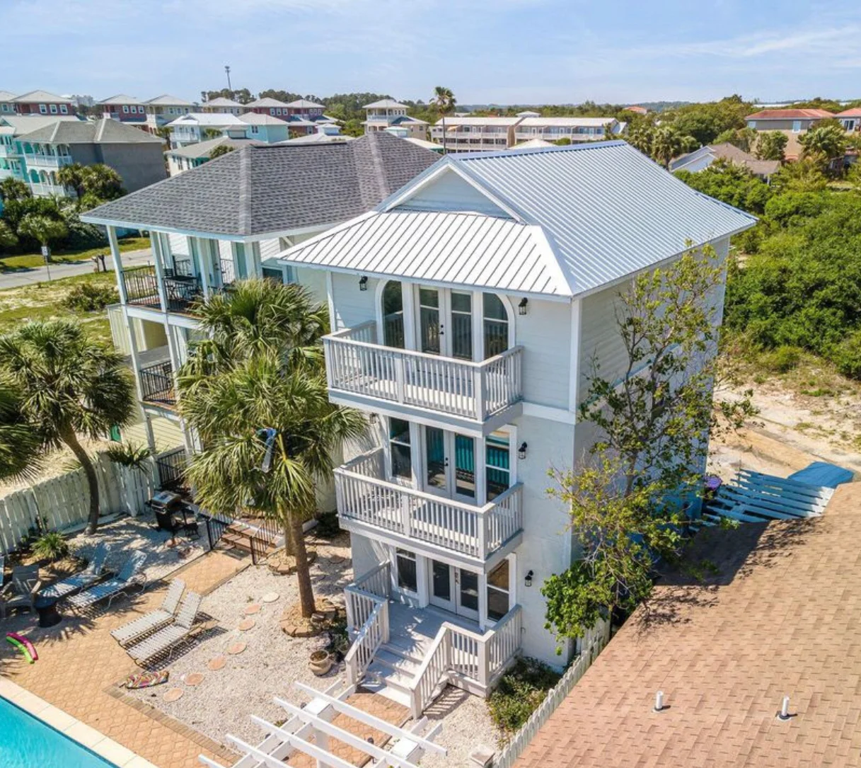 Aerial view of The Waterfront Villa near the best restaurants in Montgomery TX on Lake Conroe